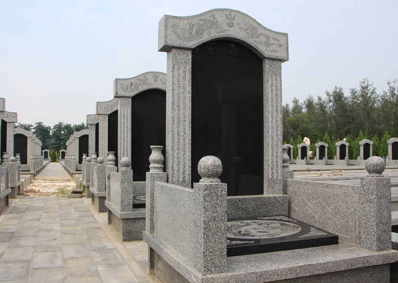 永福墓园福泽苑五区圆形龙凤碑