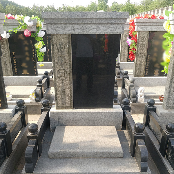 极乐园公墓金鹿园立碑01