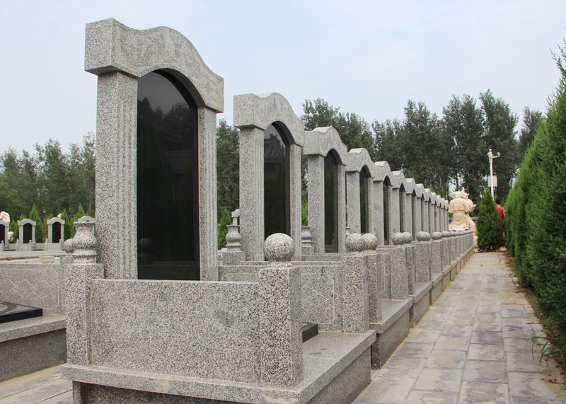 永福墓园福泽苑五区圆形龙凤碑