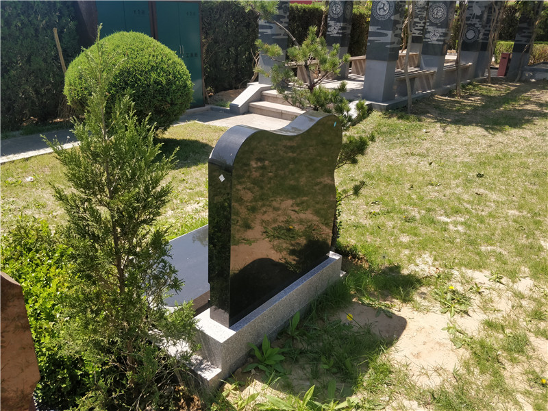 天寿陵园龙颌园立碑06