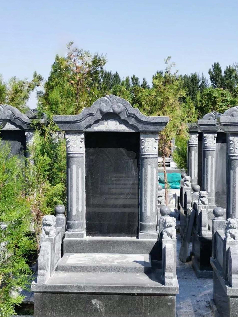 环湖生态陵园憩园B区8-12排