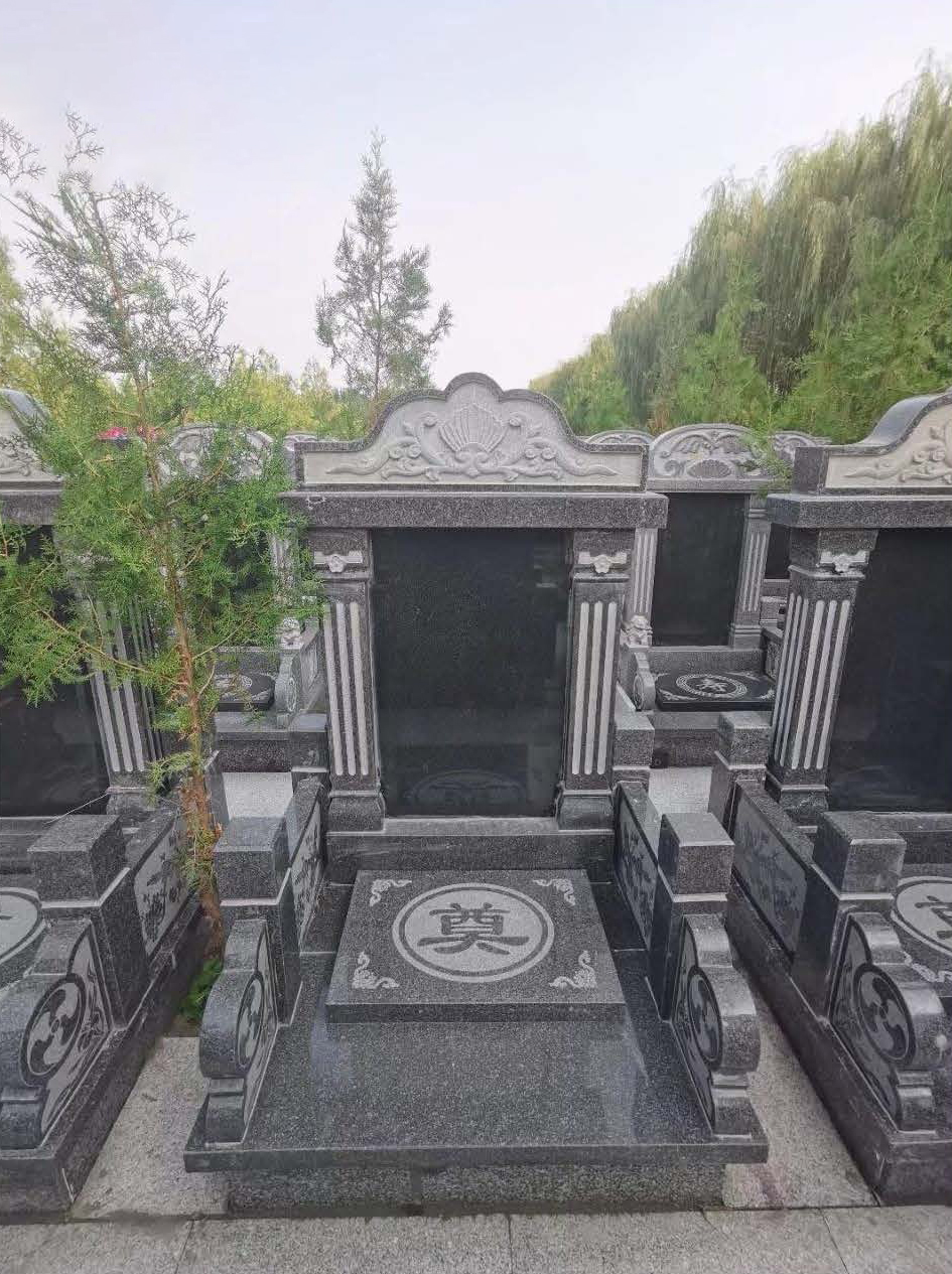 环湖生态陵园怡园C区33-36排
