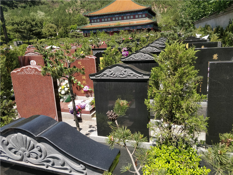 天寿陵园听松园立碑01