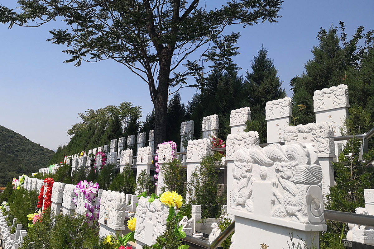 北京墓地盘龙台陵园风水环境与人文关怀解析-2