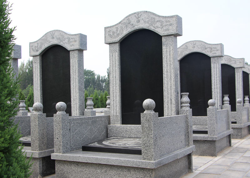 永福墓园福泽苑五区圆形龙凤碑