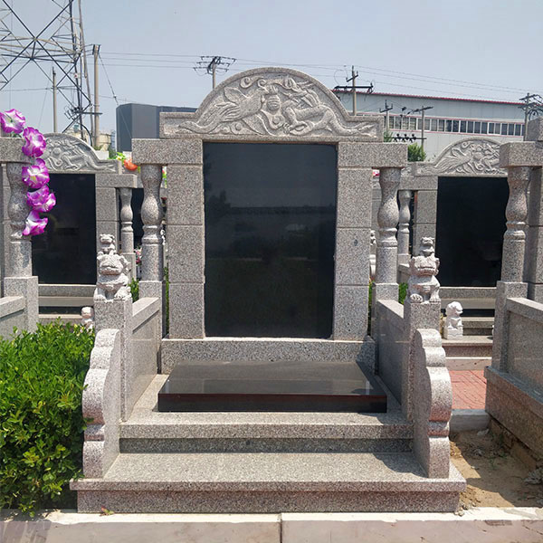 卧龙公墓观音园立碑13