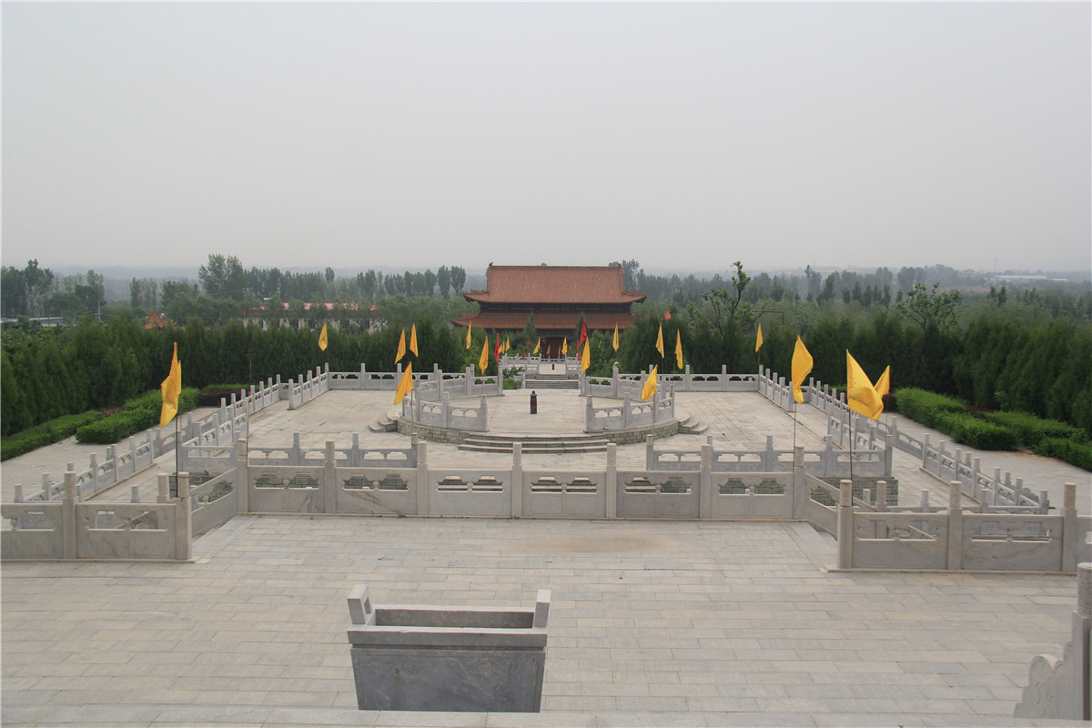 北京皇家龙山陵园环境特色与历史文化探秘-1