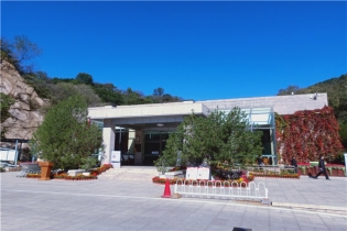 八达岭陵园