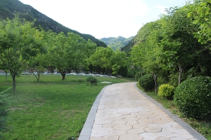 九公山陵园景观图片