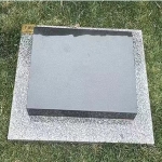 生态草坪葬卧碑