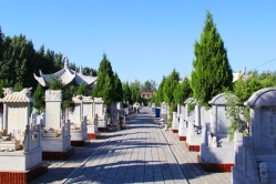惠灵山陵园环境图