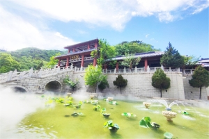 长城华人怀思堂景观图片