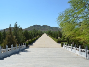 中华永久公墓联系方式及园区服务指南