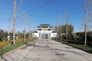 卧龙公墓景观图片