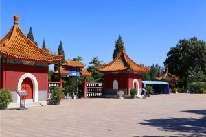 万安公墓景观图片