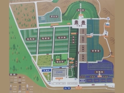 点击查看源图 灵山宝塔陵园图片环境实拍图