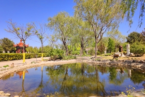 八达岭人民公墓景观图片