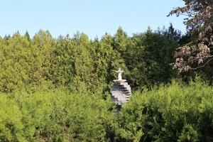 宝云岭墓园景观图片