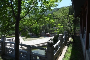 长城华人怀思堂景观图片