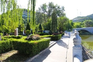 万佛华侨陵园景观图片