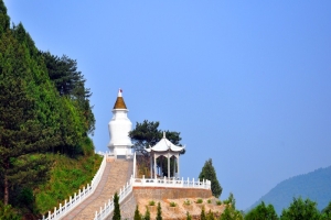 盘龙台公墓景观图片