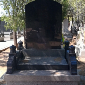 传统立碑01