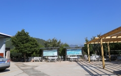 归山陵园环境实拍告示牌