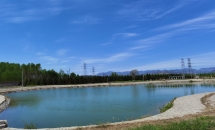 望山祖园公墓环境图湖水