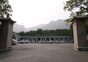 北京佛山陵园二区的历史文化与现代价值