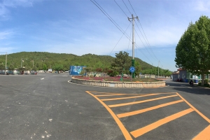怀柔凤凰山陵园景观图片