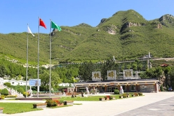桃峰陵园环境实拍