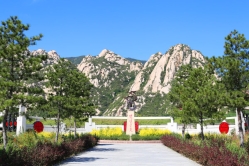 长安园公墓环境图
