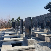 西一区双穴立碑19800