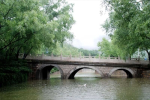 十三陵景仰园陵园景观图片