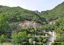九公山陵园环境实拍