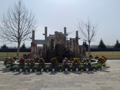 惠灵山松鹤陵园环境