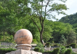 九公山陵园环境实拍