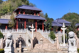 长城华人怀思堂