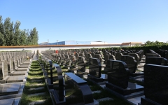 潮白陵园环境墓区立碑