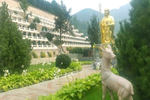盘龙台公墓景观图片