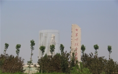 涿州万佛园公墓环境革命烈士纪念碑