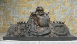 伏虎罗汉