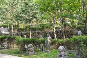 九公山陵园景观图片