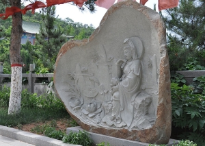 灵山宝塔孝陵园的历史文化与现代意义
