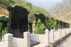 珍珠源公墓景观图