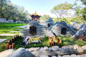 长城华人怀思堂景观图片